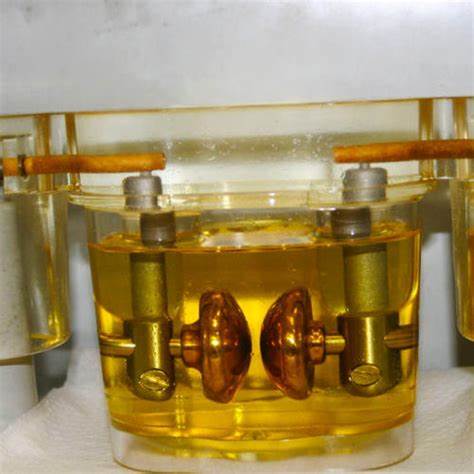 dielectric strength of insulating oil